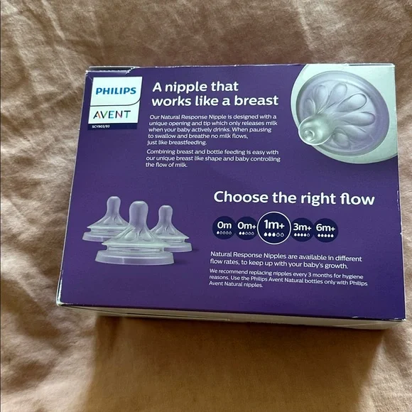 Philips Avent Natural Bottles 9oz 3 pack - Picture 2 of 4